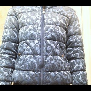 Guess la puffer jacket embroidered